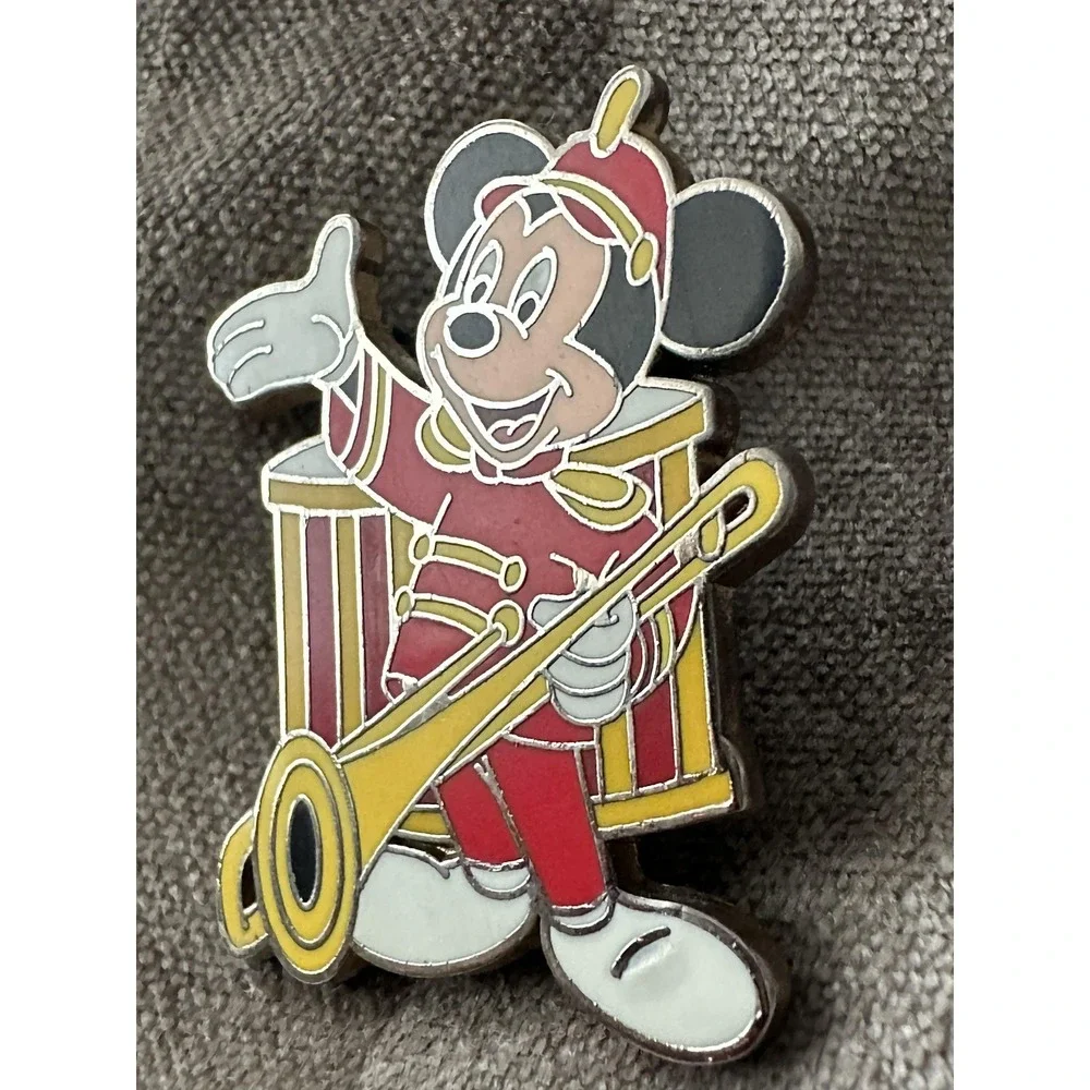 Disney Parks Mickey Mouse Band Leader Red Drum Trumpet Enamel Trading Pin‎ 2008